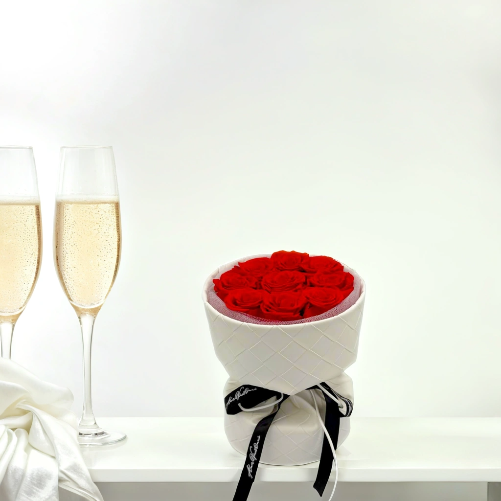 Leather Bouqet White